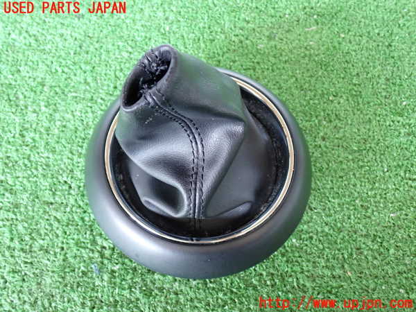 5UPJ-20647575]BMW ミニ(MINI)クーパーS F56(XR20M)シフトブーツ 中古_m0001.jpg