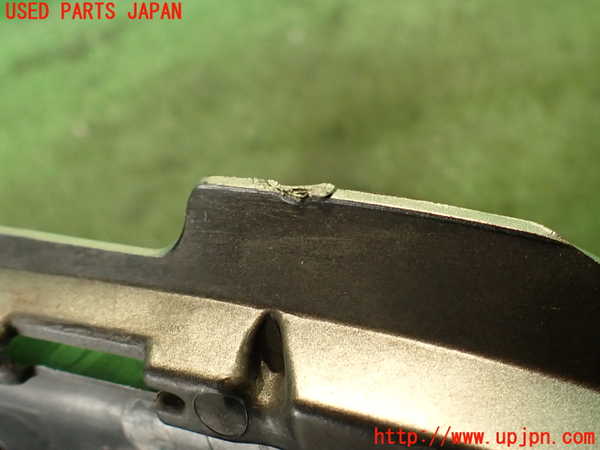 2UPJ-20651102]ランクル200系(URJ202W)左前コーナーパネル 中古_m0002.jpg
