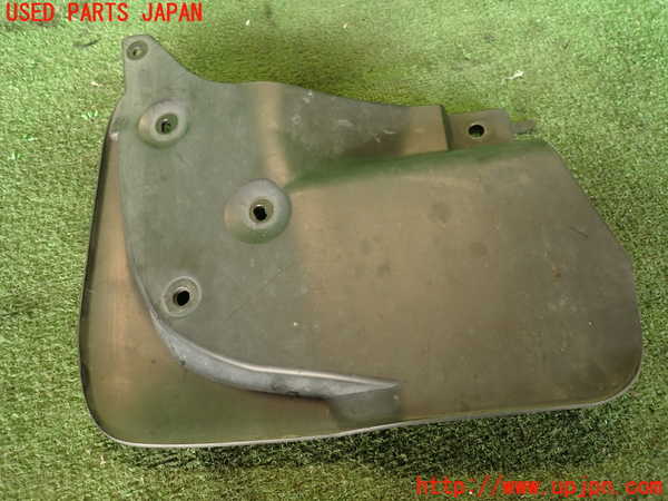 2UPJ-20651450]ランクル200系(URJ202W)右フロントマッドガード(泥除け) 中古_m0003.jpg