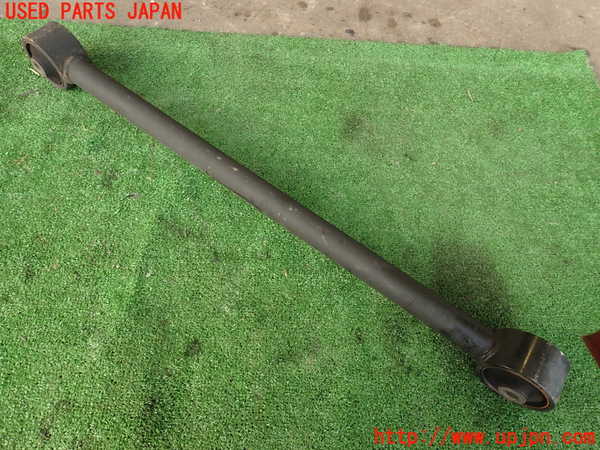 2UPJ-20655226]ランクル200系(URJ202W)左リアロアアーム1 中古_m0002.jpg