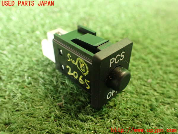 2UPJ-20656313]ランクル200系(URJ202W)スイッチ8(PCS OFF) 中古_m0001.jpg