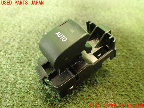 2UPJ-20656245]ランクル200系(URJ202W)左前パワーウィンドウスイッチ 中古_m0001.jpg