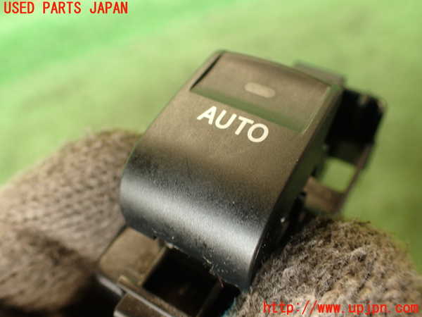 2UPJ-20656245]ランクル200系(URJ202W)左前パワーウィンドウスイッチ 中古_m0002.jpg
