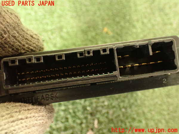 2UPJ-20656154]ランクル200系(URJ202W)コンピューター9(4WDコントロール) 中古 89533-60242_m0003.jpg