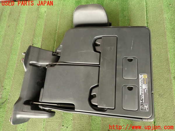 2UPJ-20657235]ランクル200系(URJ202W)右3列目シート 中古_m0004.jpg