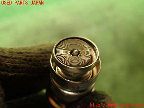 2UPJ-20657815]ランクル200系(URJ202W)シガライター 中古_m0003.jpg