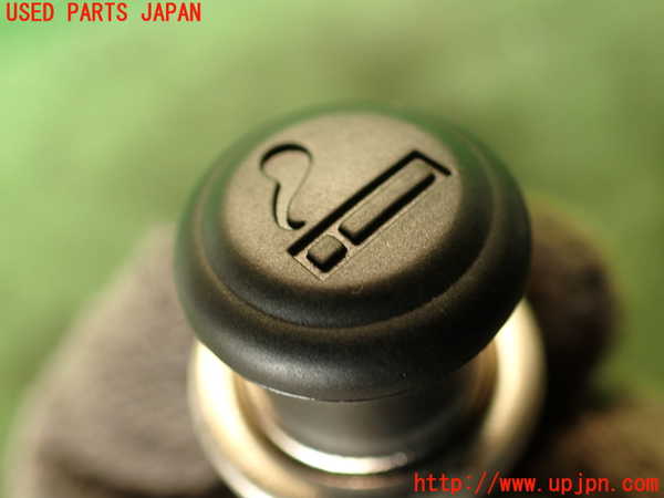 2UPJ-20657815]ランクル200系(URJ202W)シガライター 中古_m0004.jpg