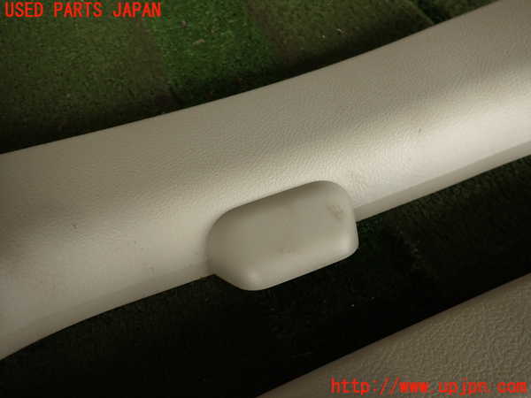 2UPJ-20651578]ランクル200系(URJ202W)バックドア内張り 中古_m0004.jpg