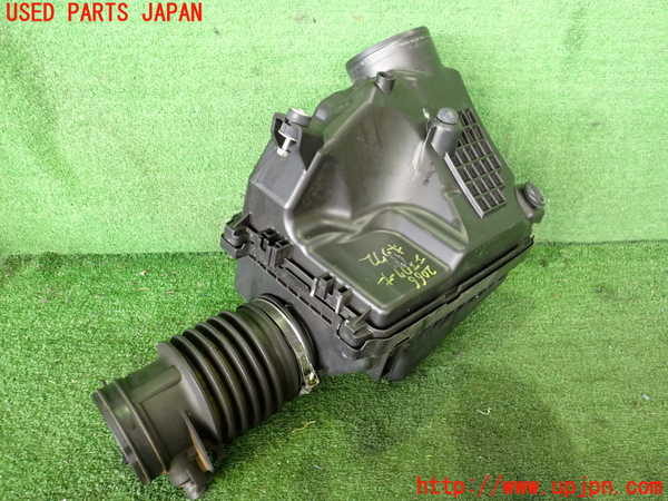 2UPJ-20662560]レジェンド ハイブリッド(KC2)エアクリーナーボックス 中古_m0002.jpg