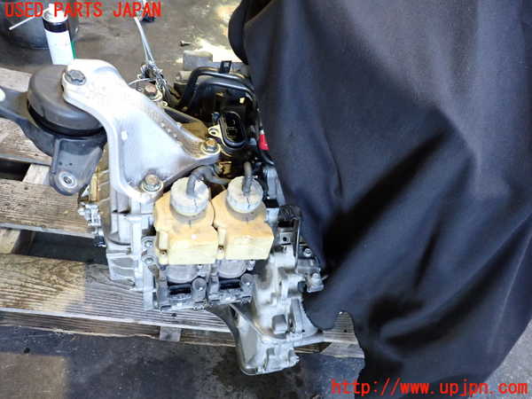 2UPJ-20663010]レジェンド ハイブリッド(KC2)ミッション AT 不明 4WD 中古_m0003.jpg