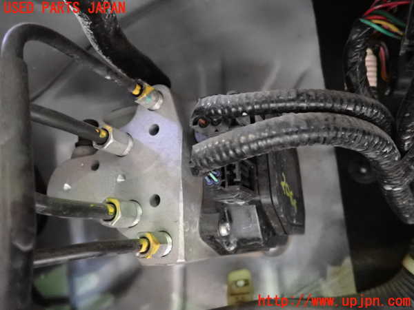 2UPJ-20664050]レジェンド ハイブリッド(KC2)ブレーキマスターシリンダー 中古_m0003.jpg