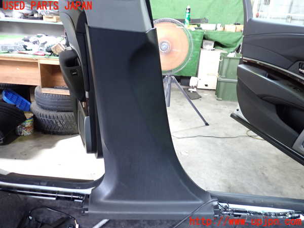 2UPJ-20667670]レジェンド ハイブリッド(KC2)左センターピラートリム 中古_m0003.jpg
