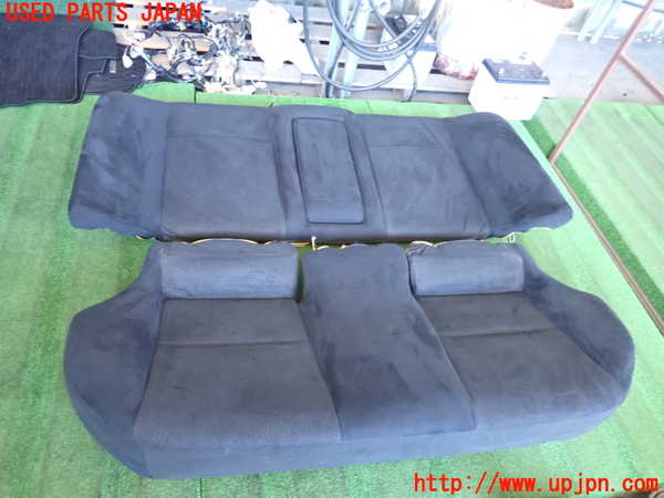 5UPJ-20677385]ランエボ10(CZ4A)リアシート 中古_m0001.jpg