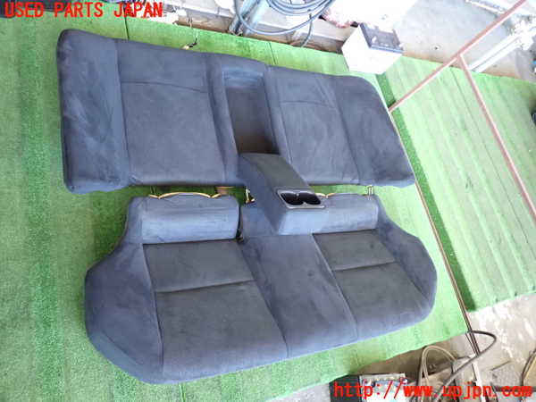 5UPJ-20677385]ランエボ10(CZ4A)リアシート 中古_m0003.jpg