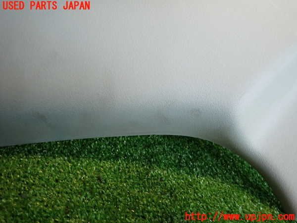 5UPJ-20677675]ランエボ10(CZ4A)右リアピラートリム 中古_m0003.jpg