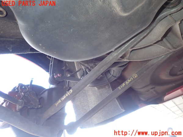 2UPJ-20685200]アルファロメオ・156 GTAセレスピード(932AXB)右リアロアアーム1 中古_m0001.jpg