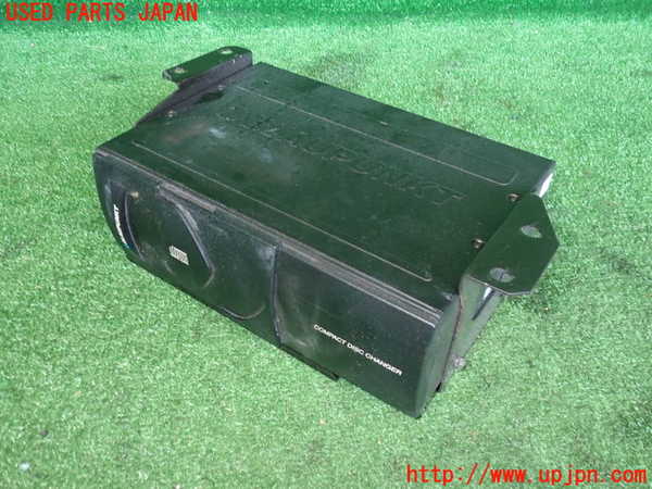 2UPJ-20686505]アルファロメオ・156 GTAセレスピード(932AXB)CDチェンジャー 中古_m0001.jpg