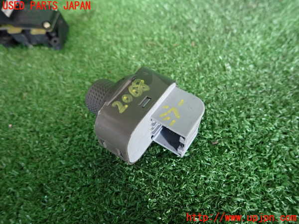 5UPJ-20686280]アルファロメオ・156 GTAセレスピード(932AXB)ミラースイッチ 中古_m0002.jpg