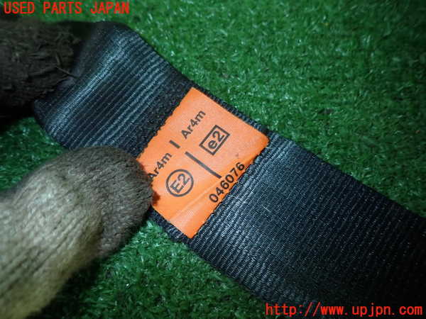 5UPJ-20687135]アルファロメオ・156 GTAセレスピード(932AXB)真中2列目シートベルト 中古_m0002.jpg
