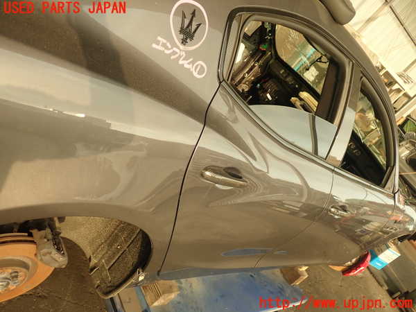 2UPJ-20691290]マセラティ・ギブリ(MG30C)右後ドア (43R-001106 M53) 中古_m0002.jpg