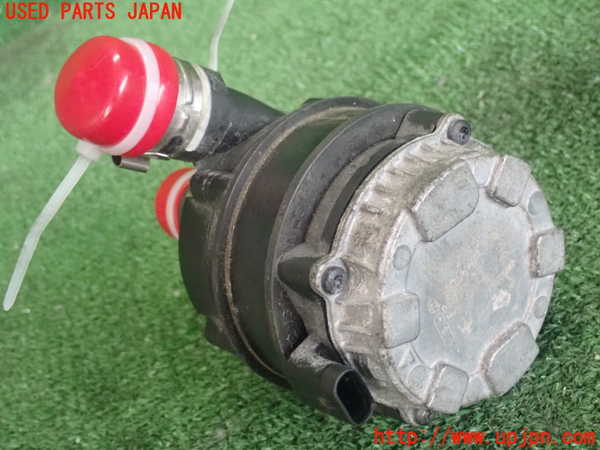 2UPJ-20692110]マセラティ・ギブリ(MG30C)ウォーターポンプ 中古_m0002.jpg