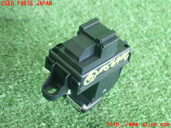 2UPJ-20696309]マセラティ・ギブリ(MG30C)スイッチ4 (電動パーキング) 中古_m0002.jpg