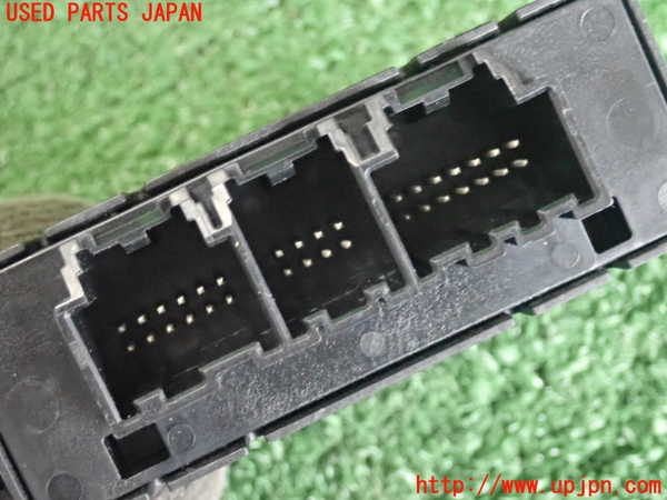 2UPJ-20696149]マセラティ・ギブリ(MG30C)コンピューター4 (駐車距離制御) 中古_m0004.jpg