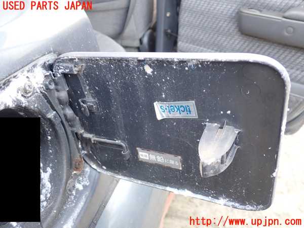 5UPJ-20701690]ハイラックスサーフ N130系 4ドア(VZN130G)フューエルリッド 中古_m0002.jpg