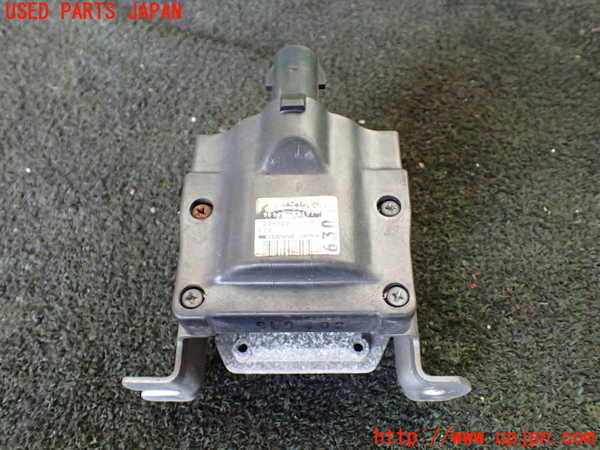 5UPJ-20702611]ハイラックスサーフ N130系 4ドア(VZN130G)パワートランジスタ(イグナイター) 中古_m0002.jpg