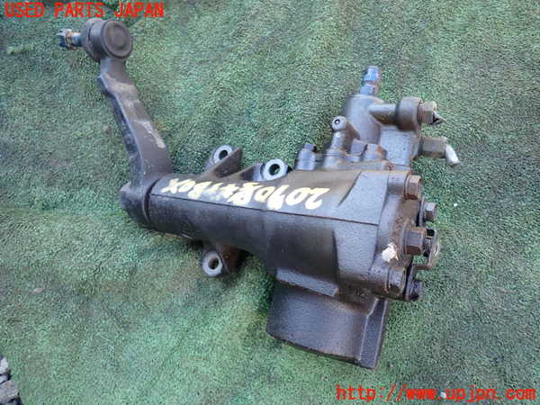 5UPJ-20704235]ハイラックスサーフ N130系 4ドア(VZN130G)パワステギアボックス 中古_m0002.jpg