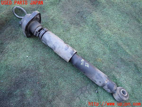 5UPJ-20705060]ハイラックスサーフ N130系 4ドア(VZN130G)右フロントショックアブソーバー 中古_m0001.jpg