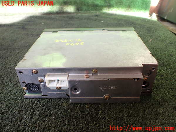 1UPJ-20706475]ハイラックスサーフ N130系 4ドア(VZN130G)テープデッキ 中古_m0003.jpg
