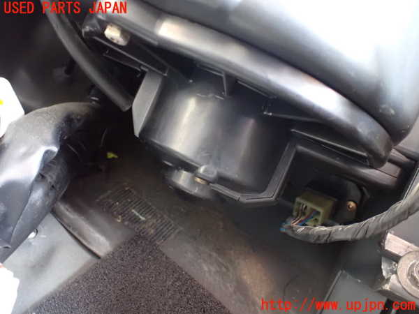 5UPJ-20706095]ハイラックスサーフ N130系 4ドア(VZN130G)ブロアファン(ブロアーファン) 中古_m0002.jpg