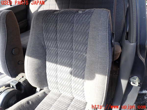 5UPJ-20707065]ハイラックスサーフ N130系 4ドア(VZN130G)助手席シート 中古_m0002.jpg