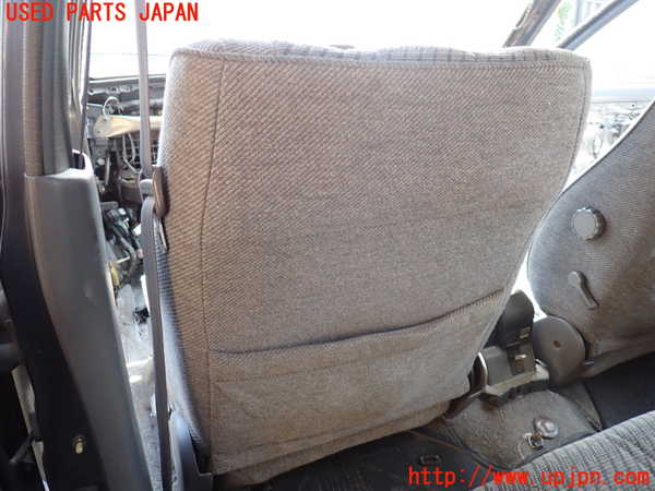 5UPJ-20707065]ハイラックスサーフ N130系 4ドア(VZN130G)助手席シート 中古_m0005.jpg