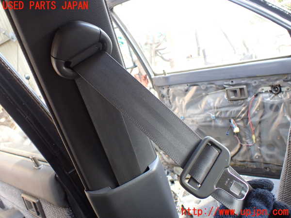 5UPJ-20707075]ハイラックスサーフ N130系 4ドア(VZN130G)助手席シートベルト 中古_m0001.jpg