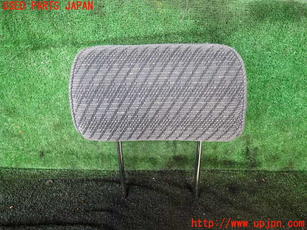 5UPJ-20707150]ハイラックスサーフ N130系 4ドア(VZN130G)右2列目ヘッドレスト 中古_m0001.jpg