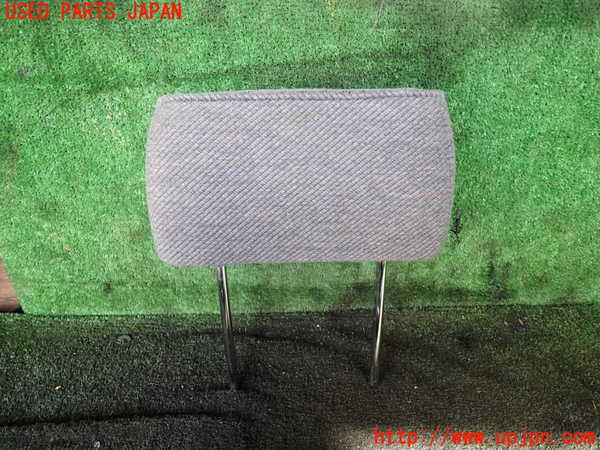 5UPJ-20707150]ハイラックスサーフ N130系 4ドア(VZN130G)右2列目ヘッドレスト 中古_m0002.jpg