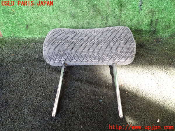 5UPJ-20707150]ハイラックスサーフ N130系 4ドア(VZN130G)右2列目ヘッドレスト 中古_m0003.jpg