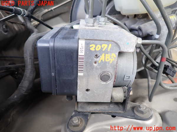 5UPJ-20714040]ハイラックスサーフ(RZN215W)ABSアクチュエーター 中古_m0001.jpg