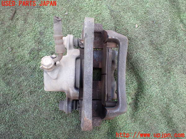 5UPJ-20714095]ハイラックスサーフ(RZN215W)左リアキャリパー 中古_m0002.jpg