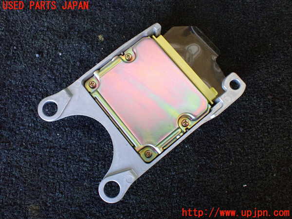5UPJ-20716145]ハイラックスサーフ(RZN215W)エアバッグコンピューター 中古_m0003.jpg