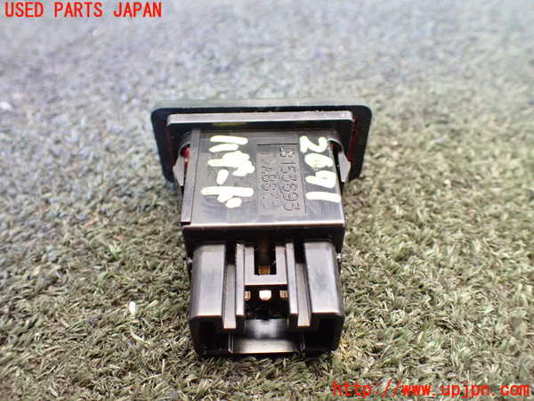 5UPJ-20716290]ハイラックスサーフ(RZN215W)ハザードスイッチ 中古_m0002.jpg