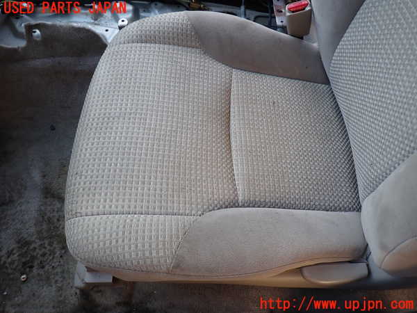 5UPJ-20717065]ハイラックスサーフ(RZN215W)助手席シート 中古_m0003.jpg
