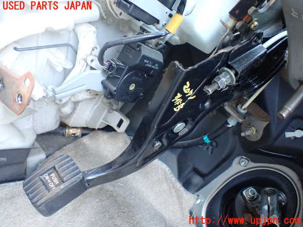 5UPJ-20717550]ハイラックスサーフ(RZN215W)サイドブレーキレバー 中古_m0001.jpg