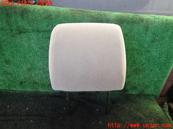 5UPJ-20717070]ハイラックスサーフ(RZN215W)助手席ヘッドレスト 中古_m0002.jpg