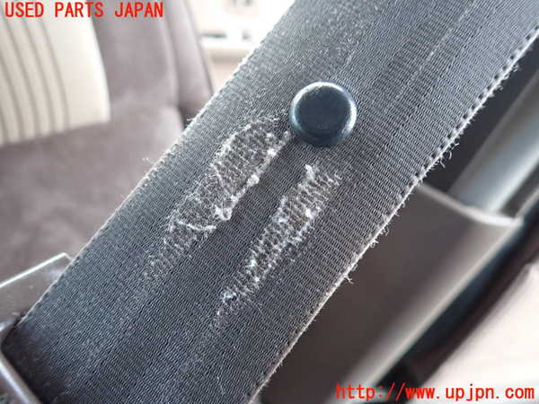 5UPJ-20727045]ランクルプラド(LJ78G)運転席シートベルト 中古_m0002.jpg
