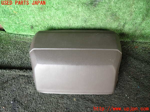 5UPJ-20727692]ランクルプラド(LJ78G)内装トリム類2 中古_m0002.jpg