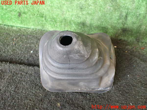 5UPJ-20727575]ランクルプラド(LJ78G)シフトブーツ 中古_m0001.jpg