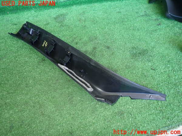 5UPJ-20737655]アルファロメオ・ジュリエッタ(940141)右フロントピラートリム 中古_m0002.jpg